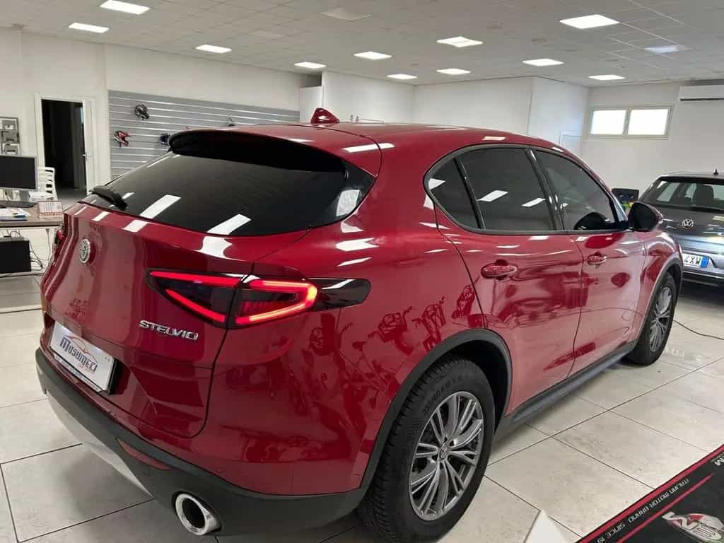 Alfa Romeo Stelvio 2.2 Turbodiesel 160 CV AT8 RW 03/2022-photo-8