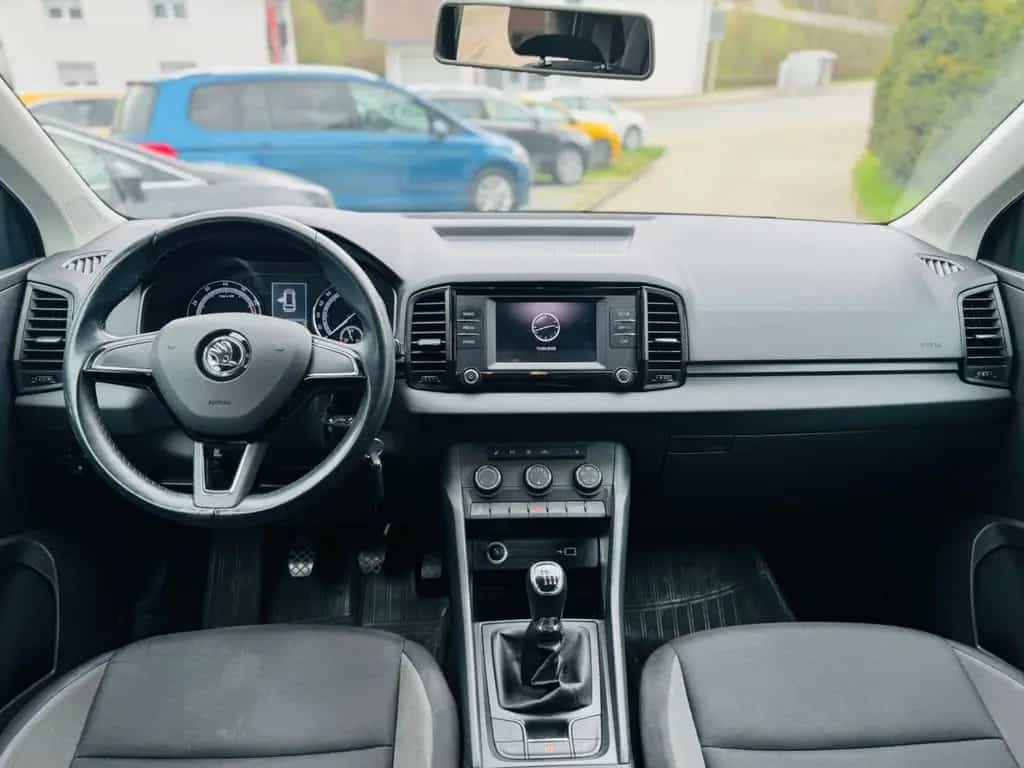 Skoda Karoq Active CarPlay DAB AHK 09/2019-photo-15