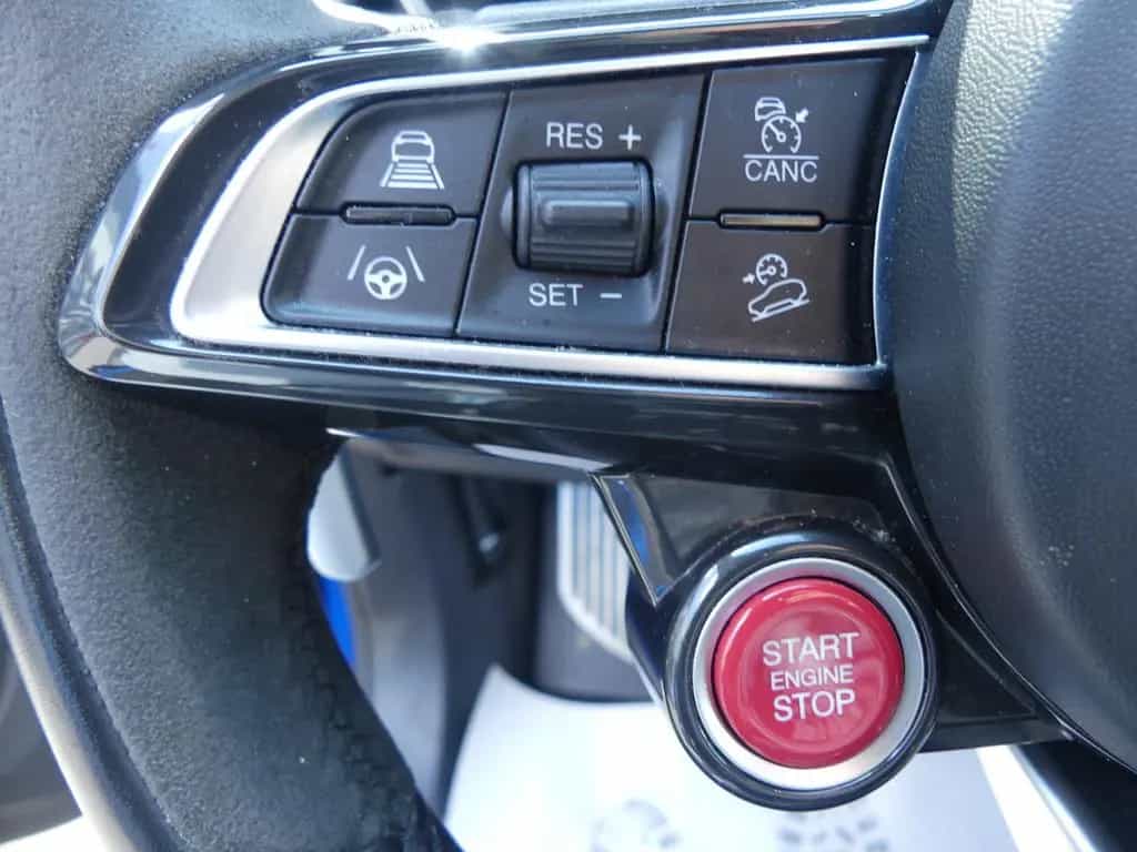 Alfa Romeo Stelvio 2.9 Bi Turbo Q4 Quadrifoglio PANO/ACC/KA 03/2023-photo-13