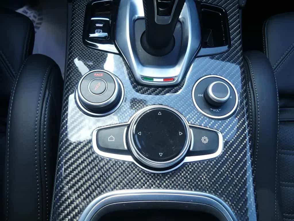 Alfa Romeo Stelvio 2.9 Bi Turbo Q4 Quadrifoglio PANO/ACC/KA 03/2023-photo-16