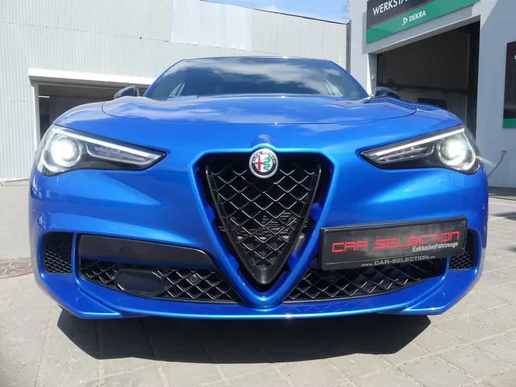 Alfa Romeo Stelvio 2.9 Bi Turbo Q4 Quadrifoglio PANO/ACC/KA 03/2023-photo-3