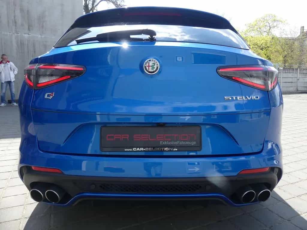 Alfa Romeo Stelvio 2.9 Bi Turbo Q4 Quadrifoglio PANO/ACC/KA 03/2023-photo-4
