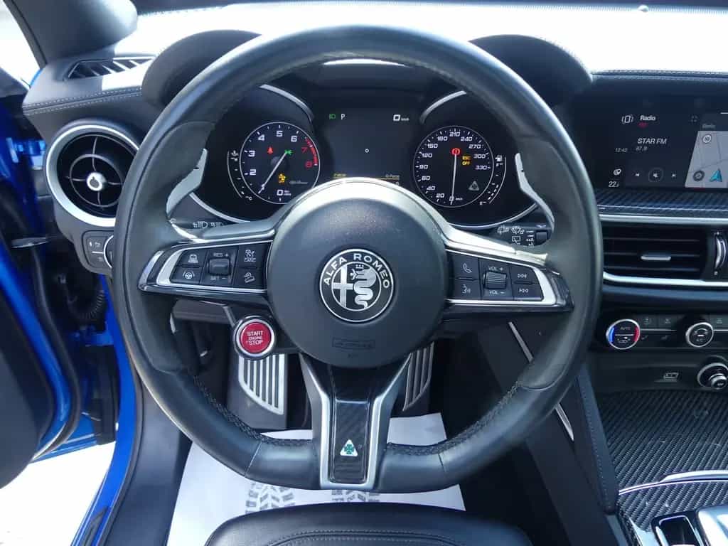 Alfa Romeo Stelvio 2.9 Bi Turbo Q4 Quadrifoglio PANO/ACC/KA 03/2023-photo-7