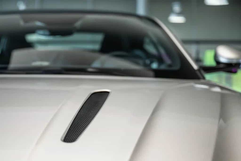 Aston Martin DB12 4.0 V8 05/2024-photo-10
