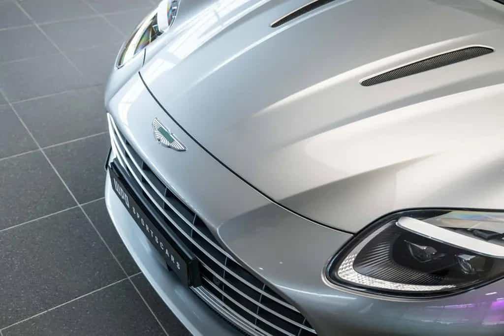 Aston Martin DB12 4.0 V8 05/2024-photo-11