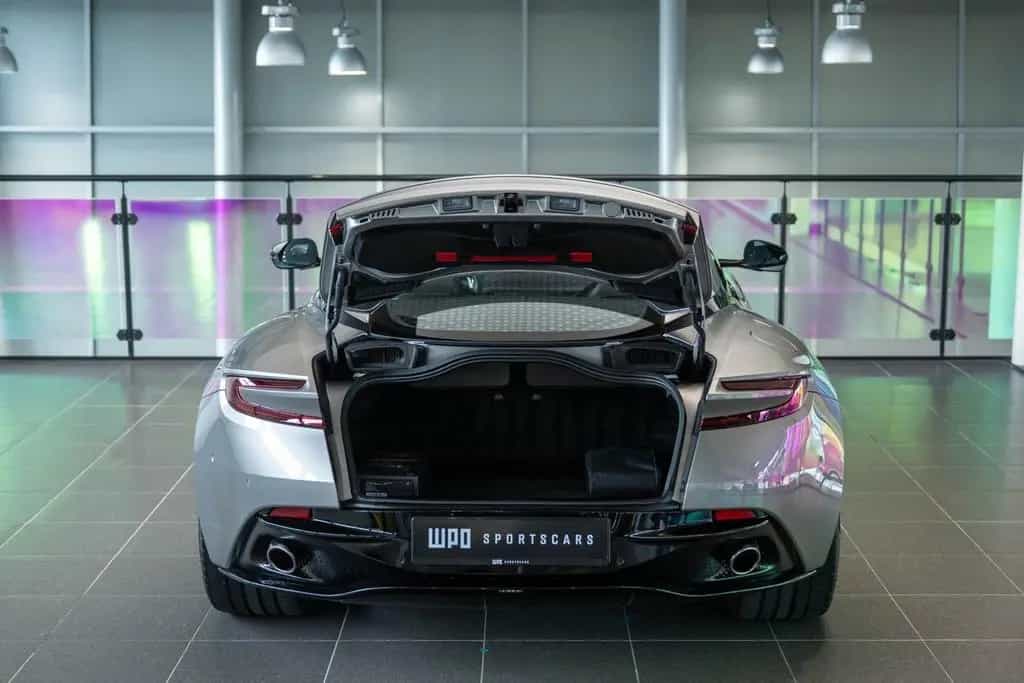 Aston Martin DB12 4.0 V8 05/2024-photo-18