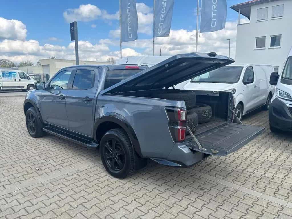 Isuzu D-Max Double Cab 4WD V-CROSS 03/2024-photo-14