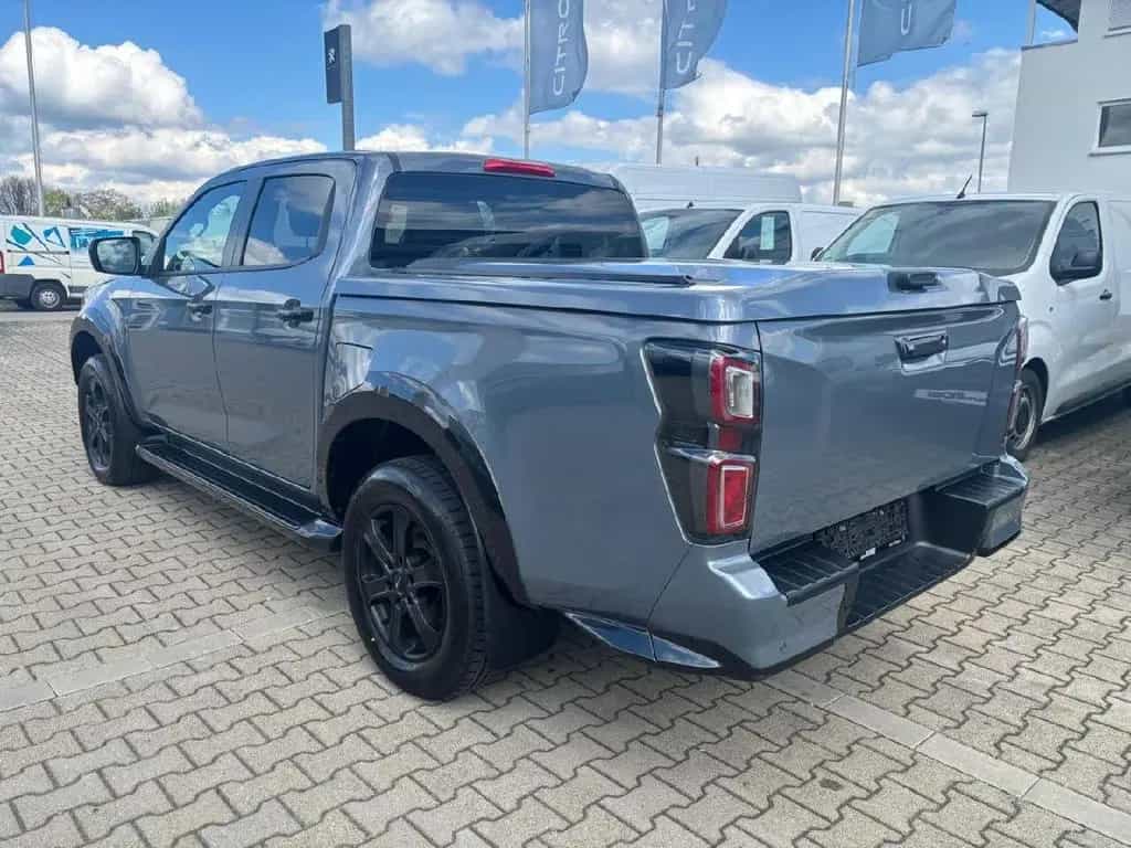 Isuzu D-Max Double Cab 4WD V-CROSS 03/2024-photo-4