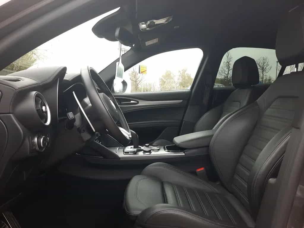 Alfa Romeo Stelvio 2.2 JTDM Veloce Q4 Matrix DAB Kamera 05/2024-photo-14