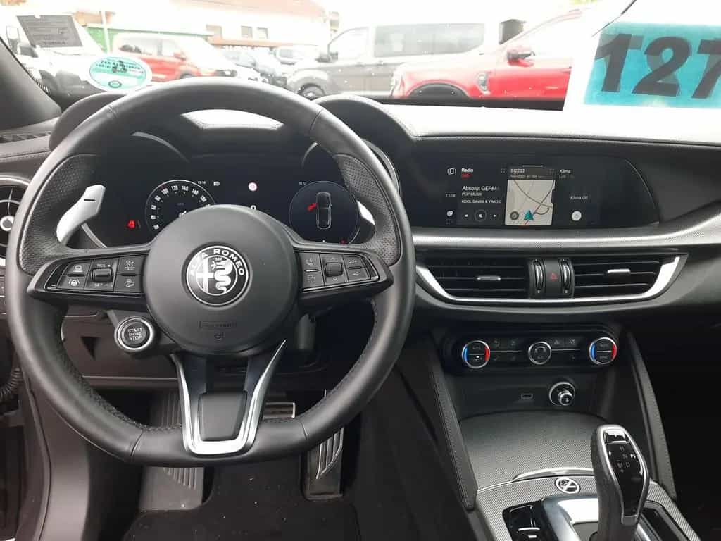 Alfa Romeo Stelvio 2.2 JTDM Veloce Q4 Matrix DAB Kamera 05/2024-photo-17