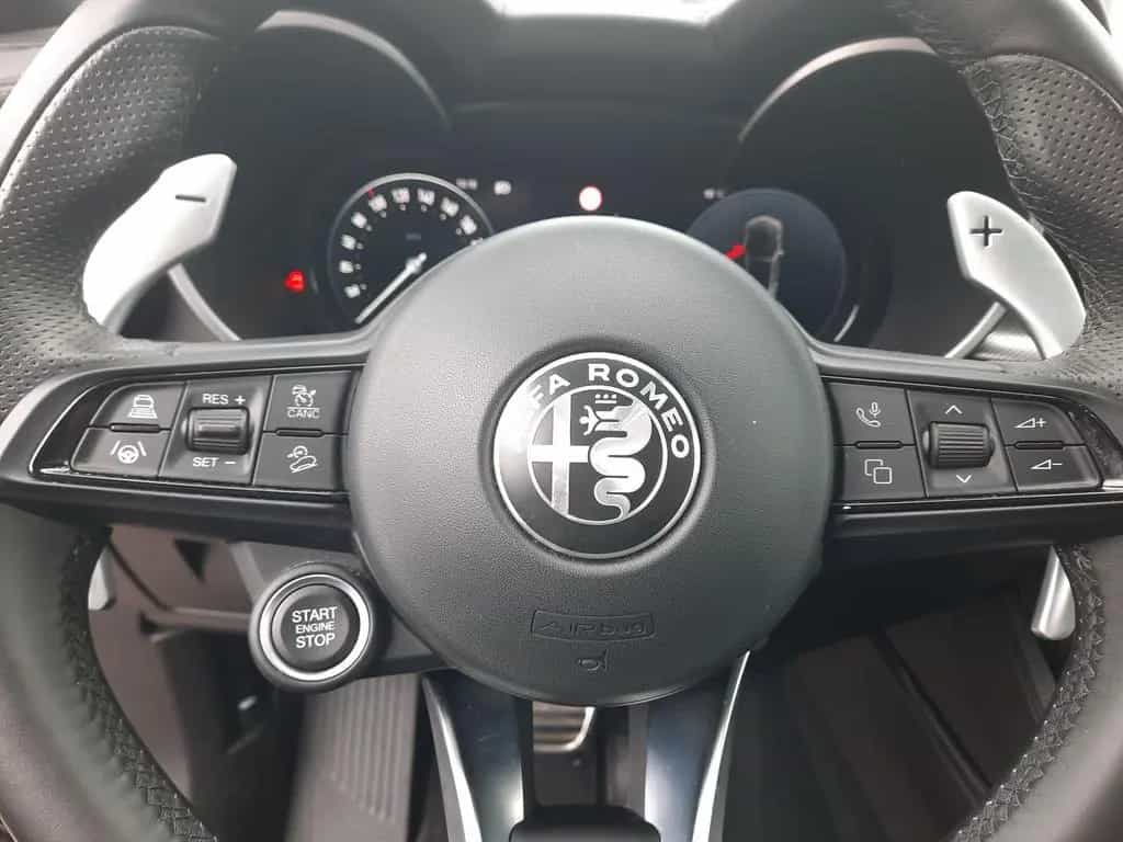 Alfa Romeo Stelvio 2.2 JTDM Veloce Q4 Matrix DAB Kamera 05/2024-photo-19