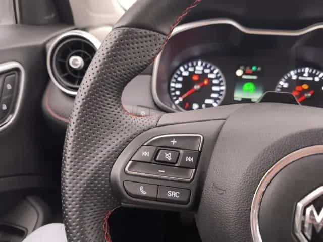 MG ZS 1.5 Comfort 02/2025-photo-13