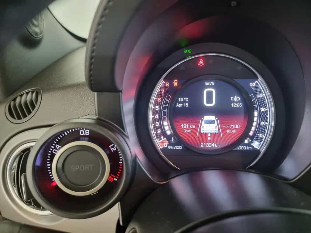 Abarth 595 Turismo Sport LED Navi Klima Leder 1.Hand 09/2021-photo-16