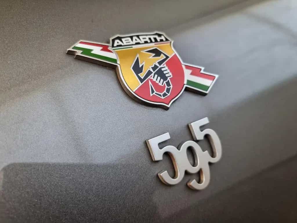 Abarth 595 Turismo Sport LED Navi Klima Leder 1.Hand 09/2021-photo-18