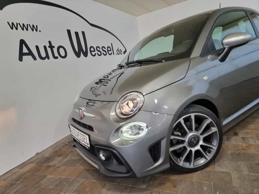 Abarth 595 Turismo Sport LED Navi Klima Leder 1.Hand 09/2021-photo-2