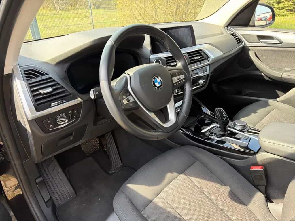 BMW X3 20 d Advantage xDrive Head - up AHK Navi 05/2021-photo-5