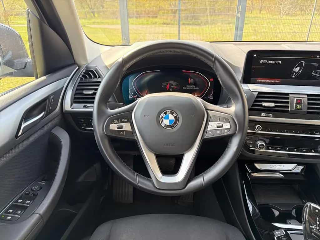BMW X3 20 d Advantage xDrive Head - up AHK Navi 05/2021-photo-8