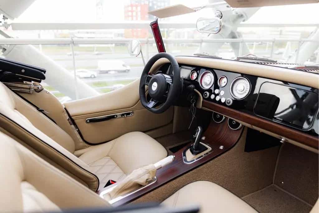 Morgan Plus 4 Plus Four 2.0 automatik | 75th anniversary | Hea null-photo-49