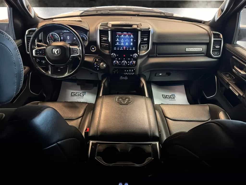 Dodge RAM 1500 5.7 Laramie / 4x4 / eTorque / LED 07/2021-photo-13