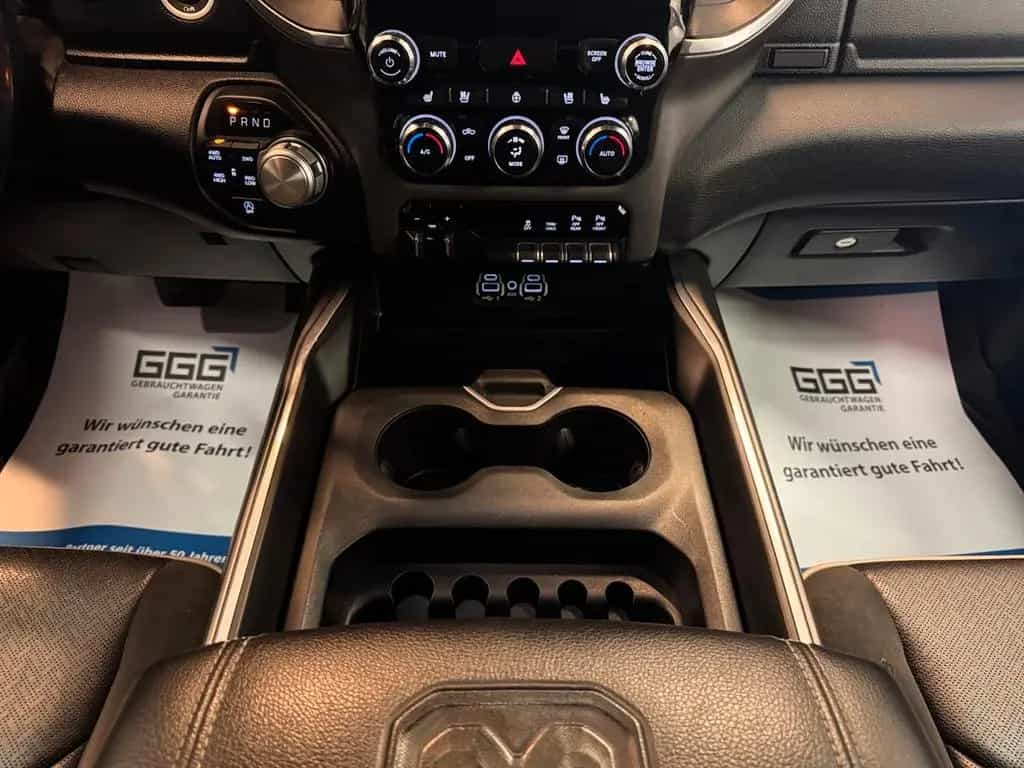 Dodge RAM 1500 5.7 Laramie / 4x4 / eTorque / LED 07/2021-photo-20