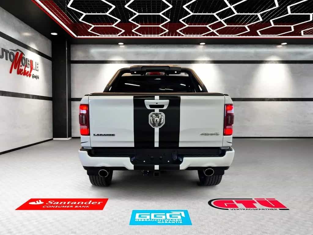 Dodge RAM 1500 5.7 Laramie / 4x4 / eTorque / LED 07/2021-photo-7