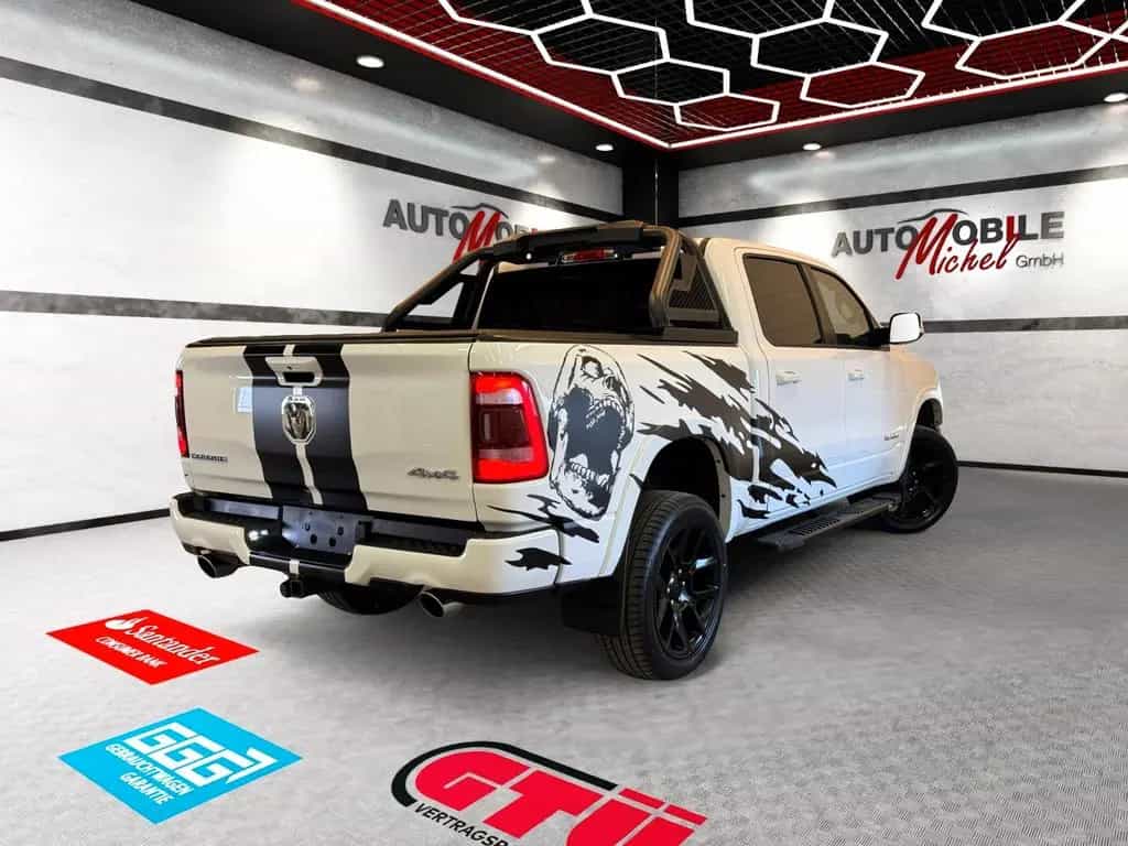 Dodge RAM 1500 5.7 Laramie / 4x4 / eTorque / LED 07/2021-photo-8