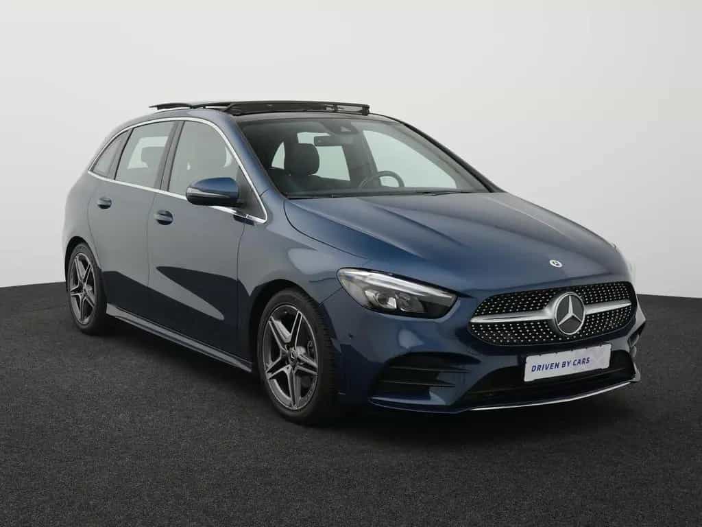 Mercedes-Benz B-Class 200 AMG-Line,LED,PANO,AHK,APP,KAM,SHZ,NAV,TEMP 03/2019-photo-2