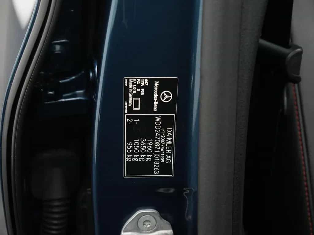 Mercedes-Benz B-Class 200 AMG-Line,LED,PANO,AHK,APP,KAM,SHZ,NAV,TEMP 03/2019-photo-38