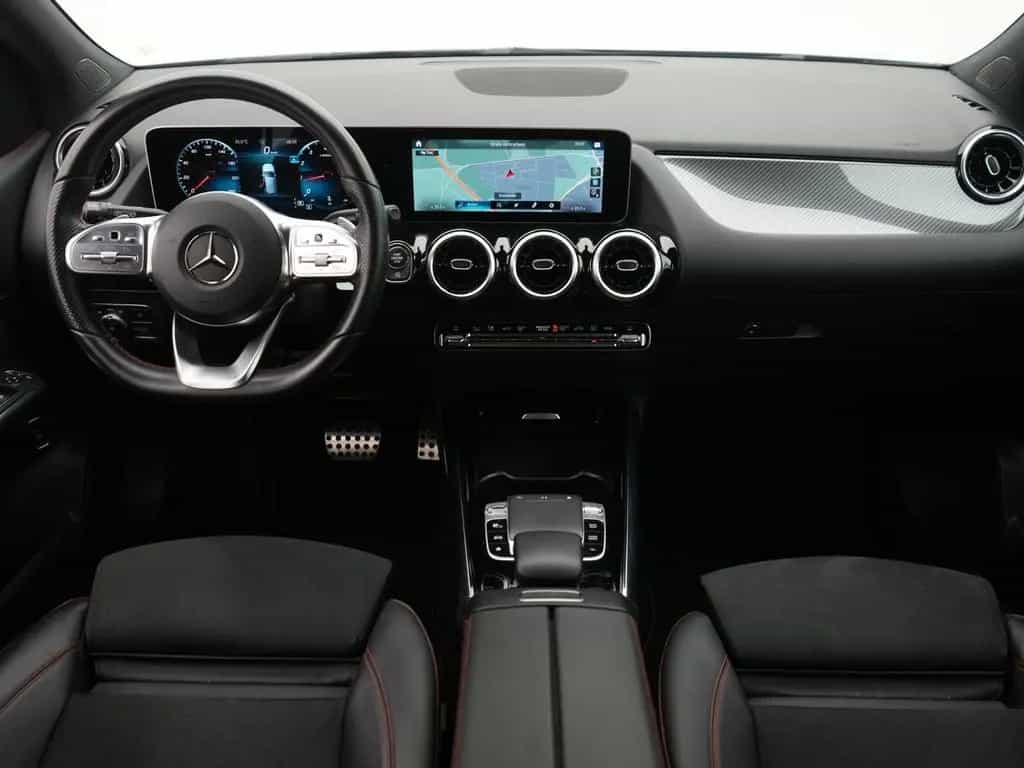 Mercedes-Benz B-Class 200 AMG-Line,LED,PANO,AHK,APP,KAM,SHZ,NAV,TEMP 03/2019-photo-8