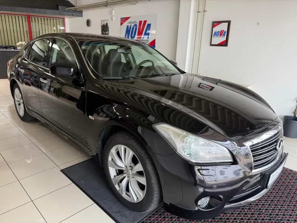 Infiniti M30 30d V6 S*TÜV10-27*AHK*KEYGO*KAMERA*SCHIEBDCH 03/2011-photo-1