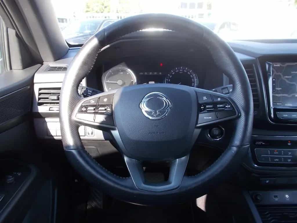 Ssangyong MUSSO Sapphire, 4WD, Hardtop, Alu 18" Leder 10/2020-photo-23