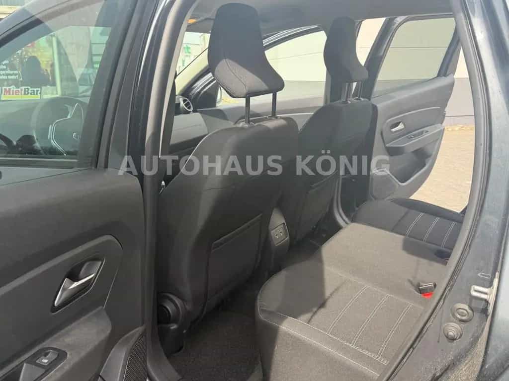 Dacia Duster II Prestige 01/2022-photo-21