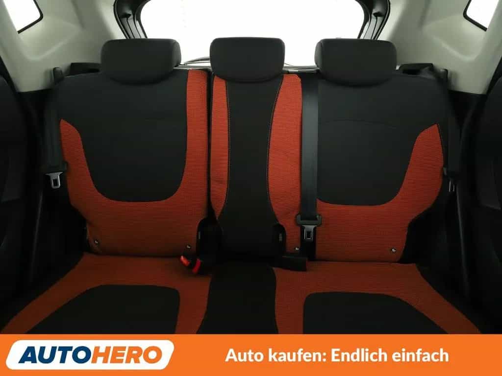 Renault Captur 1.2 TCe Luxe*NAVI*TEMPO*PDC*SHZ*KLIMA* 02/2015-photo-14