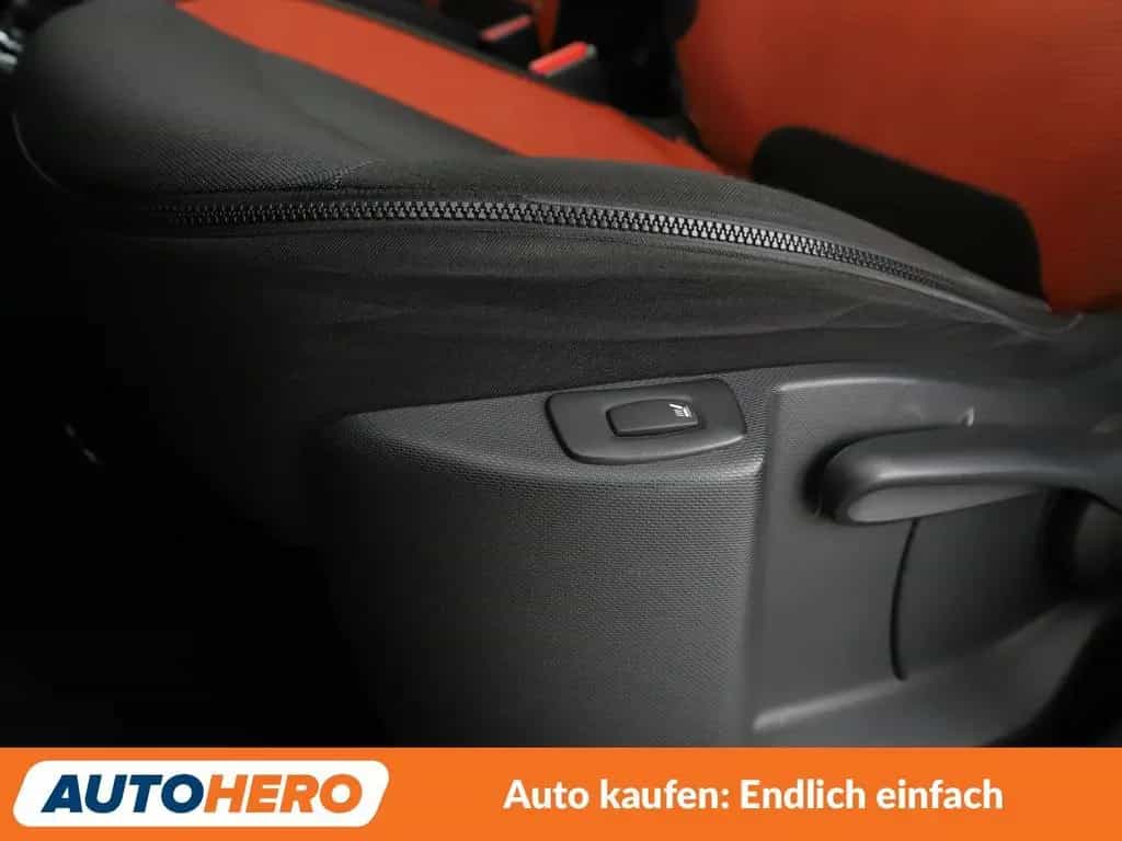Renault Captur 1.2 TCe Luxe*NAVI*TEMPO*PDC*SHZ*KLIMA* 02/2015-photo-26