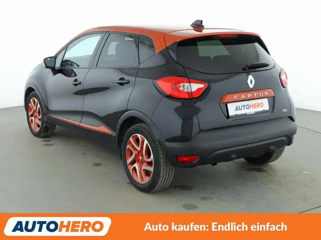 Renault Captur 1.2 TCe Luxe*NAVI*TEMPO*PDC*SHZ*KLIMA* 02/2015-photo-2