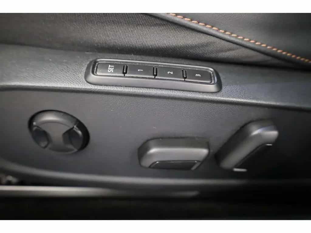Cupra Formentor 1.5 TSI 04/2023-photo-17