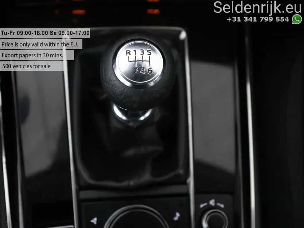 Mazda CX-30 2.0 e-SkyActiv-X M Hybrid Comfort | Stoel 05/2021-photo-18