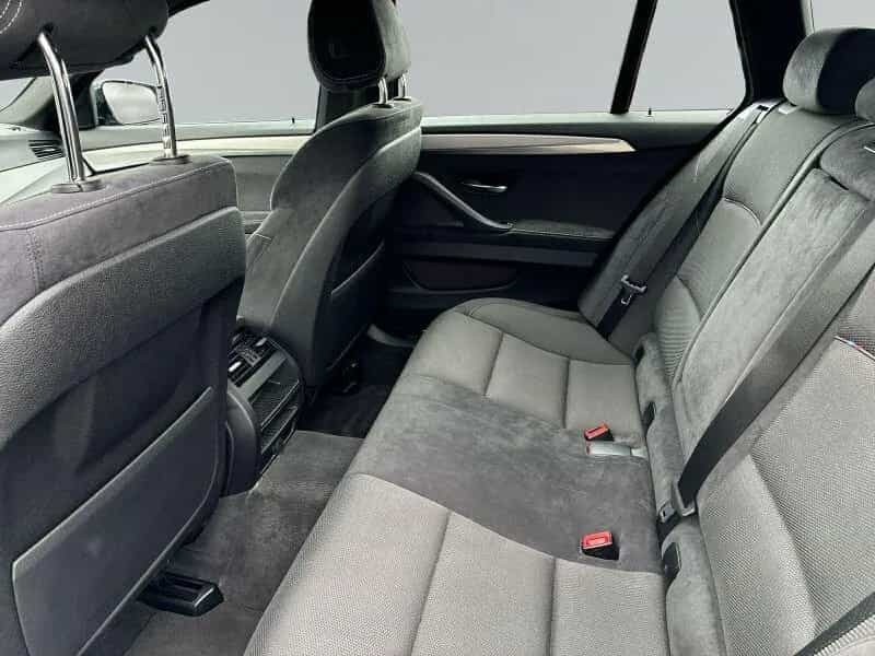 BMW 5 Series 520d Touring M Sportpaket *NaviProf..AHK.PDC* 01/2017-photo-10