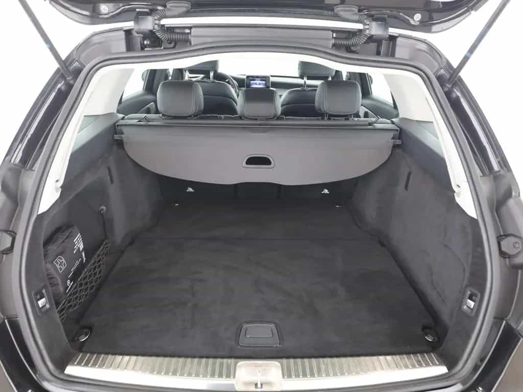 Mercedes-Benz C-Class 180 T Avantgarde LED Sitzhz PDC Metallic 06/2017-photo-15