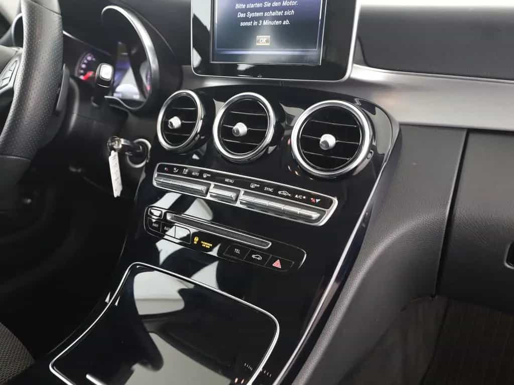 Mercedes-Benz C-Class 180 T Avantgarde LED Sitzhz PDC Metallic 06/2017-photo-20