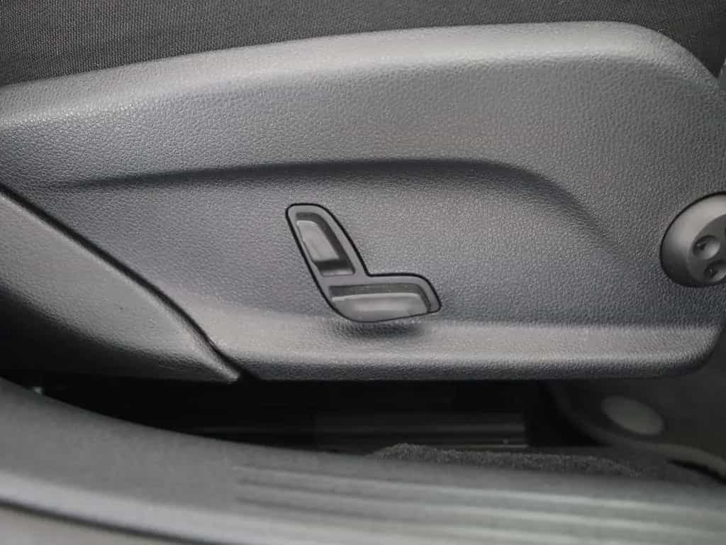 Mercedes-Benz C-Class 200 d T Comand LED Sitzhz PDC Metallic 08/2018-photo-13