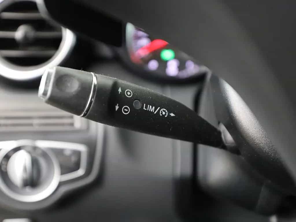 Mercedes-Benz C-Class 200 d T Comand LED Sitzhz PDC Metallic 08/2018-photo-18