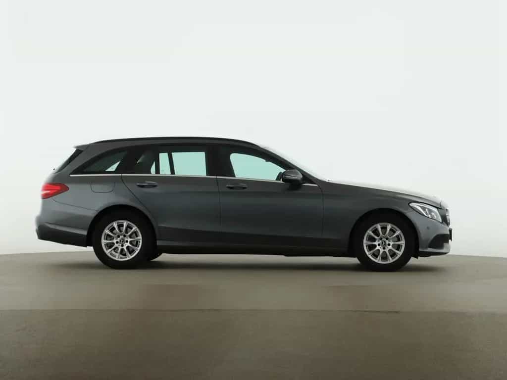 Mercedes-Benz C-Class 200 d T Comand LED Sitzhz PDC Metallic 08/2018-photo-3