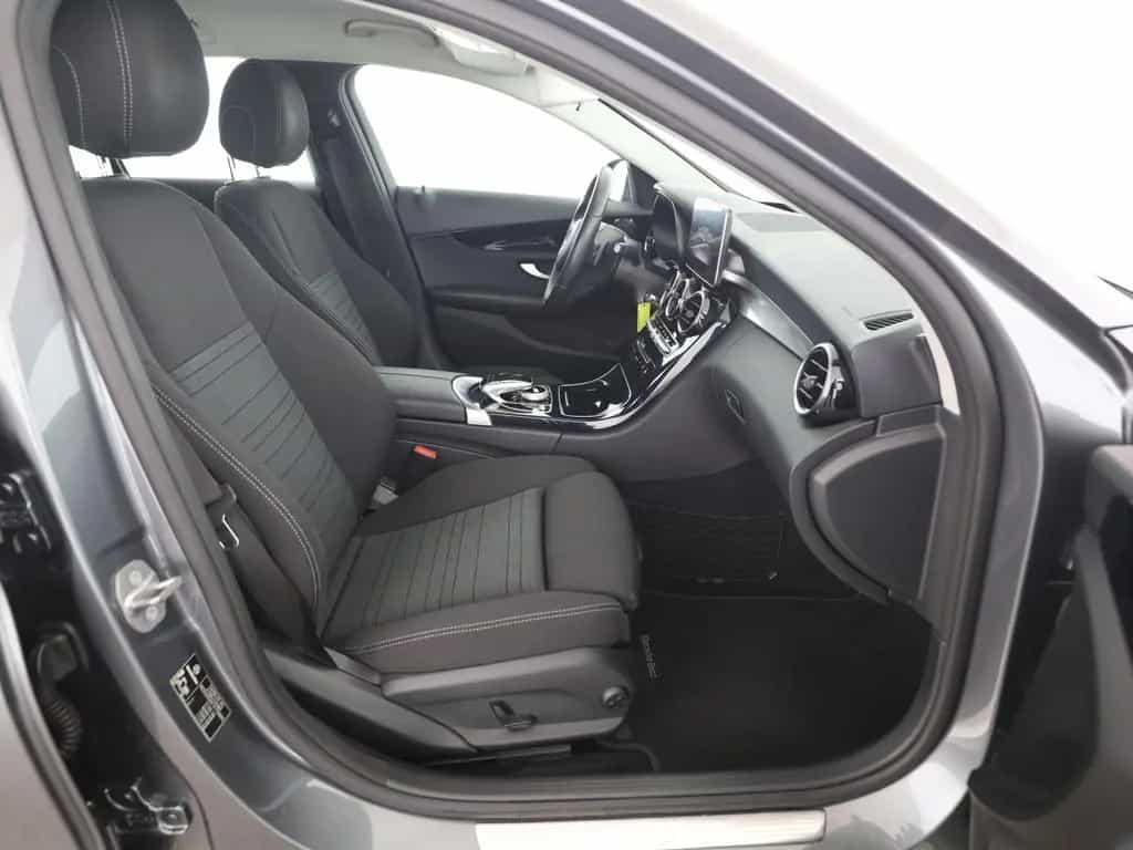 Mercedes-Benz C-Class 200 d T Comand LED Sitzhz PDC Metallic 08/2018-photo-5