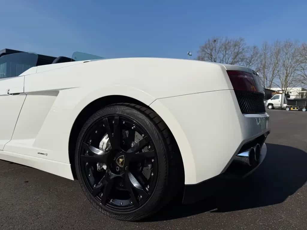 Lamborghini Gallardo LP560-4 Spyder E-Gear*EXCLUSIVE*LIFTING 02/2012-photo-19