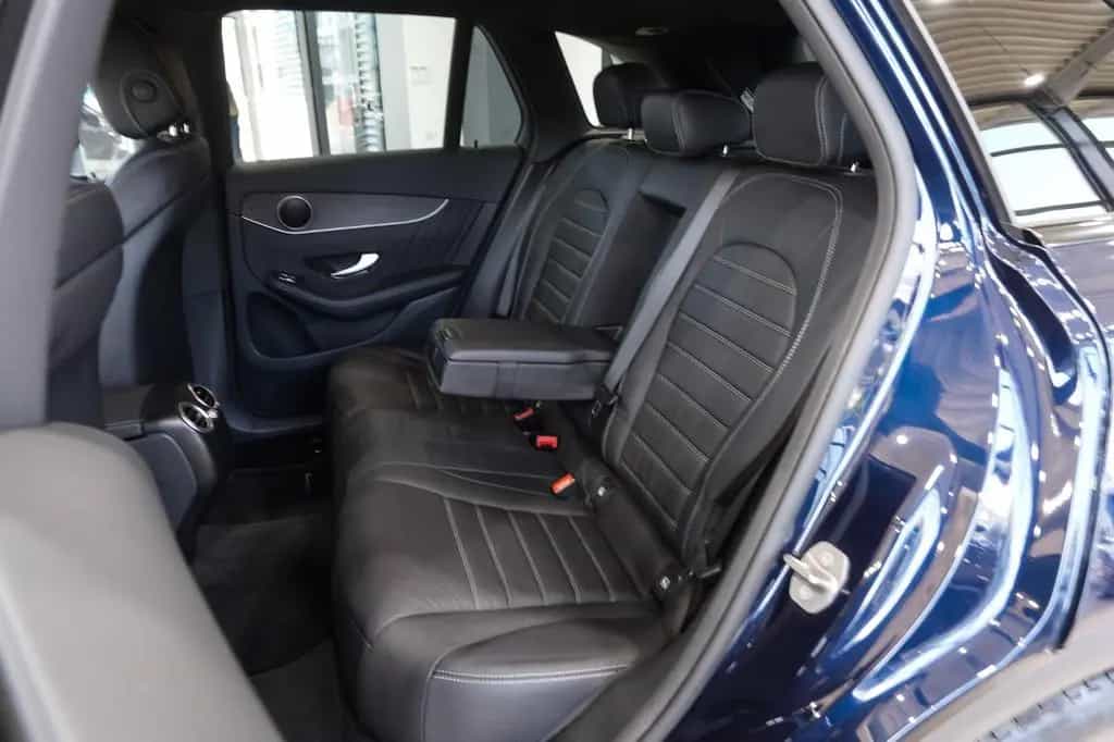 Mercedes-Benz GLC 200 4M*AMG-LINE*NIGHT*LEDER*NAVI*LED*1.HAND* 07/2020-photo-11