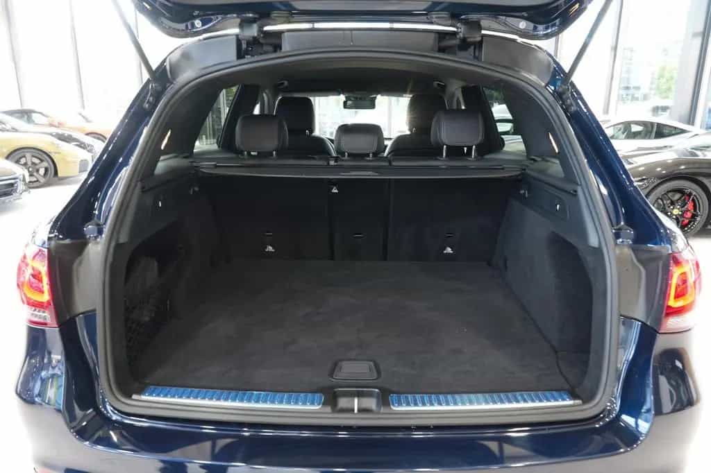 Mercedes-Benz GLC 200 4M*AMG-LINE*NIGHT*LEDER*NAVI*LED*1.HAND* 07/2020-photo-21