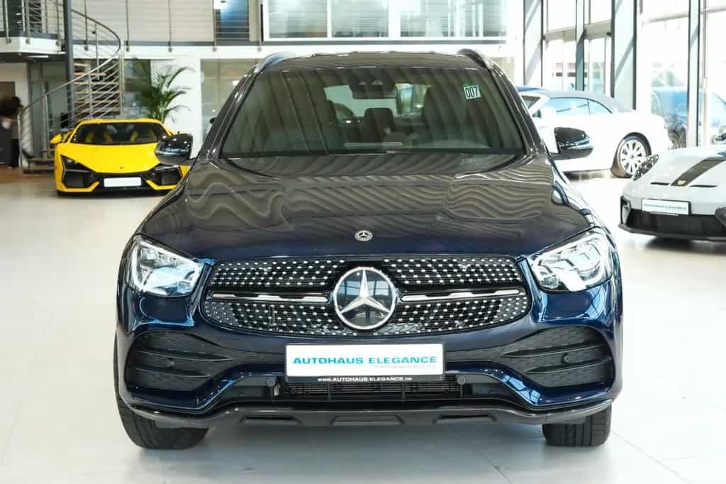 Mercedes-Benz GLC 200 4M*AMG-LINE*NIGHT*LEDER*NAVI*LED*1.HAND* 07/2020-photo-3