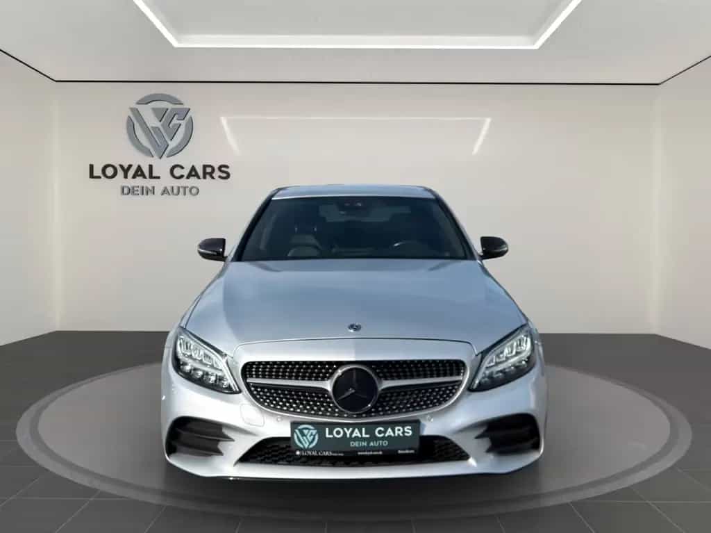 Mercedes-Benz C 300 d Lim*AMG*NIGHT*Burmester*LED*KAMERA*AMBIE 05/2019-photo-1