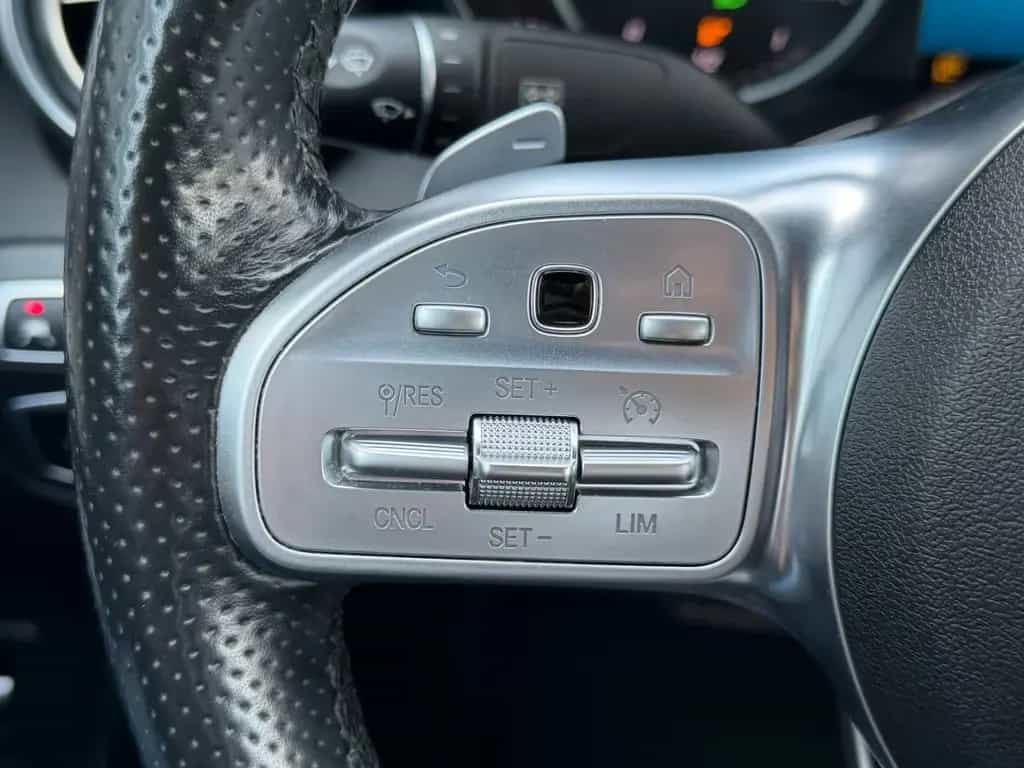 Mercedes-Benz C 300 d Lim*AMG*NIGHT*Burmester*LED*KAMERA*AMBIE 05/2019-photo-19